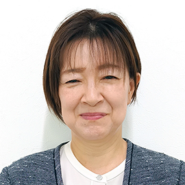 教授 新川 朋子 先生