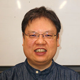 長野大学 企業情報学部 企業情報学科 教授 田中 法博 先生
