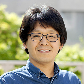 准教授 角田 裕志 先生