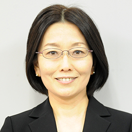 准教授 鈴木 由美子 先生