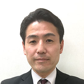 先生画像