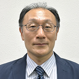 教授 光山 訓