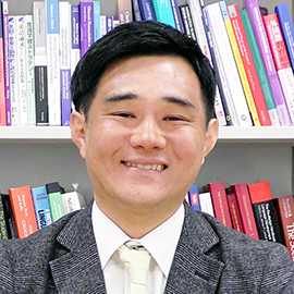 秀明大学 学校教師学部  講師 肥田 和樹 先生