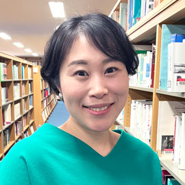 准教授 冨樫 あゆみ