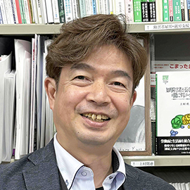 准教授 上村 勇夫 先生