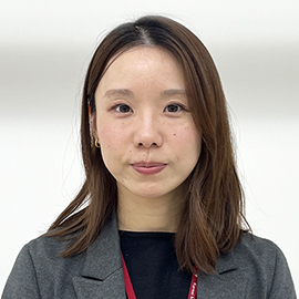 助教 山縣 桃子