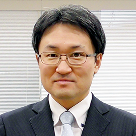 教授 青山 典生