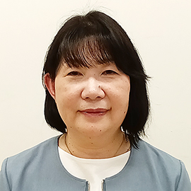 教授 小俣 智子