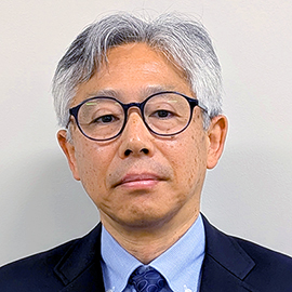 教授 三坂 育正 先生