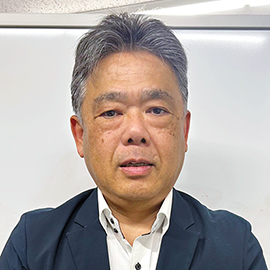 教授 渡辺 亮一