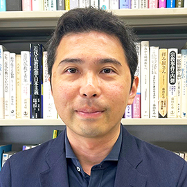 准教授 新里 喜宣 先生