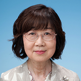 教授（学部長） 中村 伸枝 先生