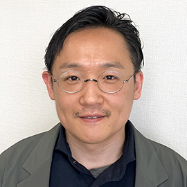准教授 田中 一孝