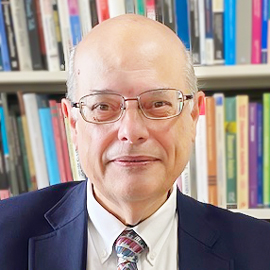 神田外語大学 グローバル・リベラルアーツ学部 グローバル・リベラルアーツ学科 教授 ロバート デシルバ 先生