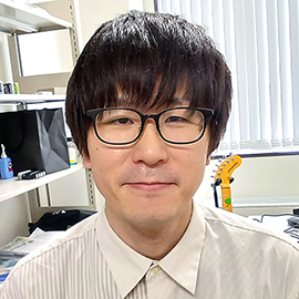 神田外語大学 外国語学部 国際コミュニケーション学科 講師 岡田 正樹 先生