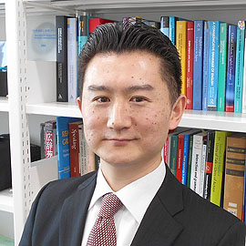 専修大学 国際コミュニケーション学部 日本語学科 教授 丸山 岳彦 先生