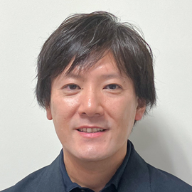 教授 足代 訓史