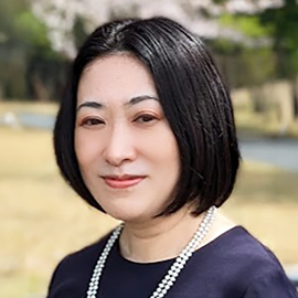 教授 河野 舞 先生