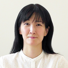 講師 落合 真理 先生
