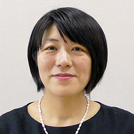 准教授 眞嶋 麻子