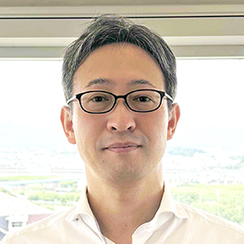 教授 朝岡 良浩