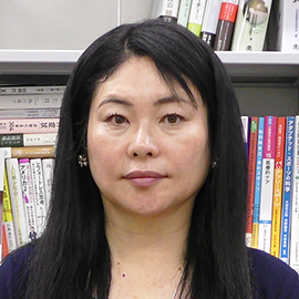 教授 吉田 仁美 先生