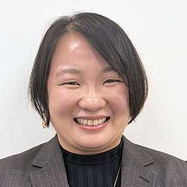 准教授 小西 葉子 先生