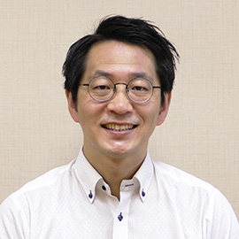 准教授 倉西 宏 先生