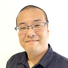 高知工科大学 データ&イノベーション学群 AI・データサイエンス専攻 ヒューマンセントリックAIソフトウェアイノベーション研究室 教授 佐伯 幸郎 先生