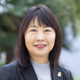 教授 寺澤 朝子