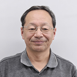 教授 小松 一 先生