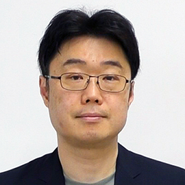 教授 阿部 卓也 先生
