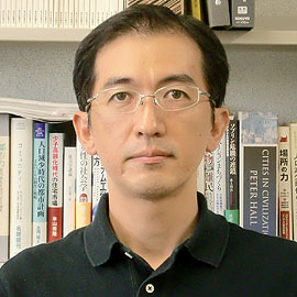 公立鳥取環境大学 経営学部 経営学科 准教授 倉持 裕彌 先生