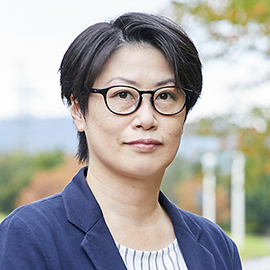 准教授 老田 智美