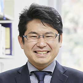 准教授 川﨑 紘宗 先生