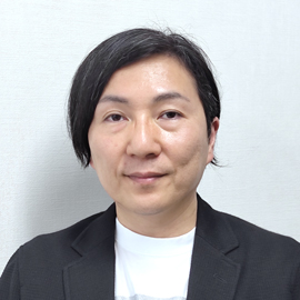 准教授 日栄 一真