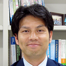 教授 粕山 達也