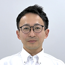 准教授 安井 啓祐 先生