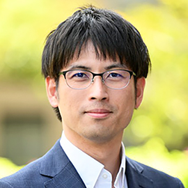 准教授 藤本 雄一郎