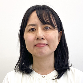 龍谷大学 環境サステナビリティ学部 ※2027年4月開設予定(設置構想中) 環境サステナビリティ学科 講師 鎌倉 真依 先生