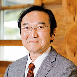 教授（学部長） 依田 浩敏