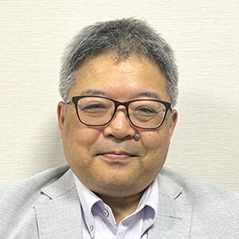 教授 聞間 理 先生