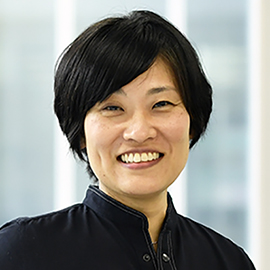 教授 狩野 朋子