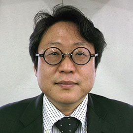 亜細亜大学 経済学部 経済学科 教授 申 寅容 先生