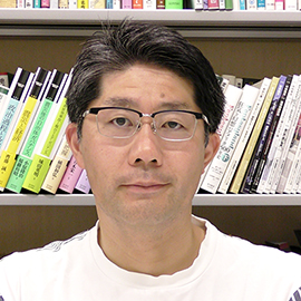 准教授 後藤 純 先生
