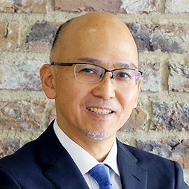 教授 上野 真治