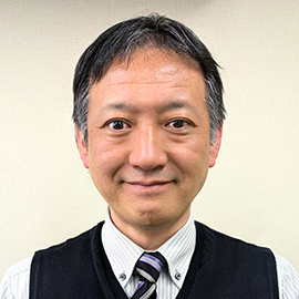 弘前大学 理工学部 物質創成化学科 教授 鷺坂 将伸 先生