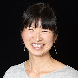 准教授 粉川 美踏
