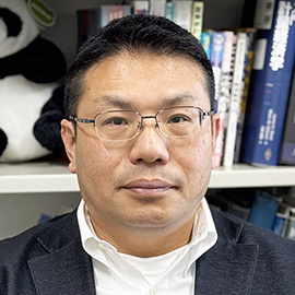 群馬大学 情報学部 情報学科 准教授 江良 亮 先生