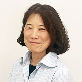准教授 彦坂 晶子